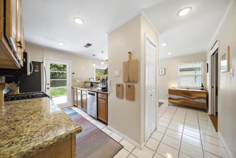 4306 Warm Springs Road Houston TX 77035