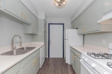 3001 Hillcroft Street G1011 Houston TX 77057