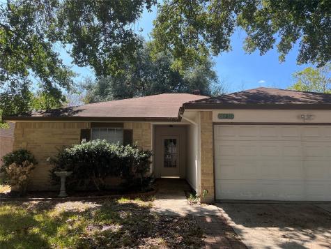 19311 Nasworthy Drive Tomball TX 77375