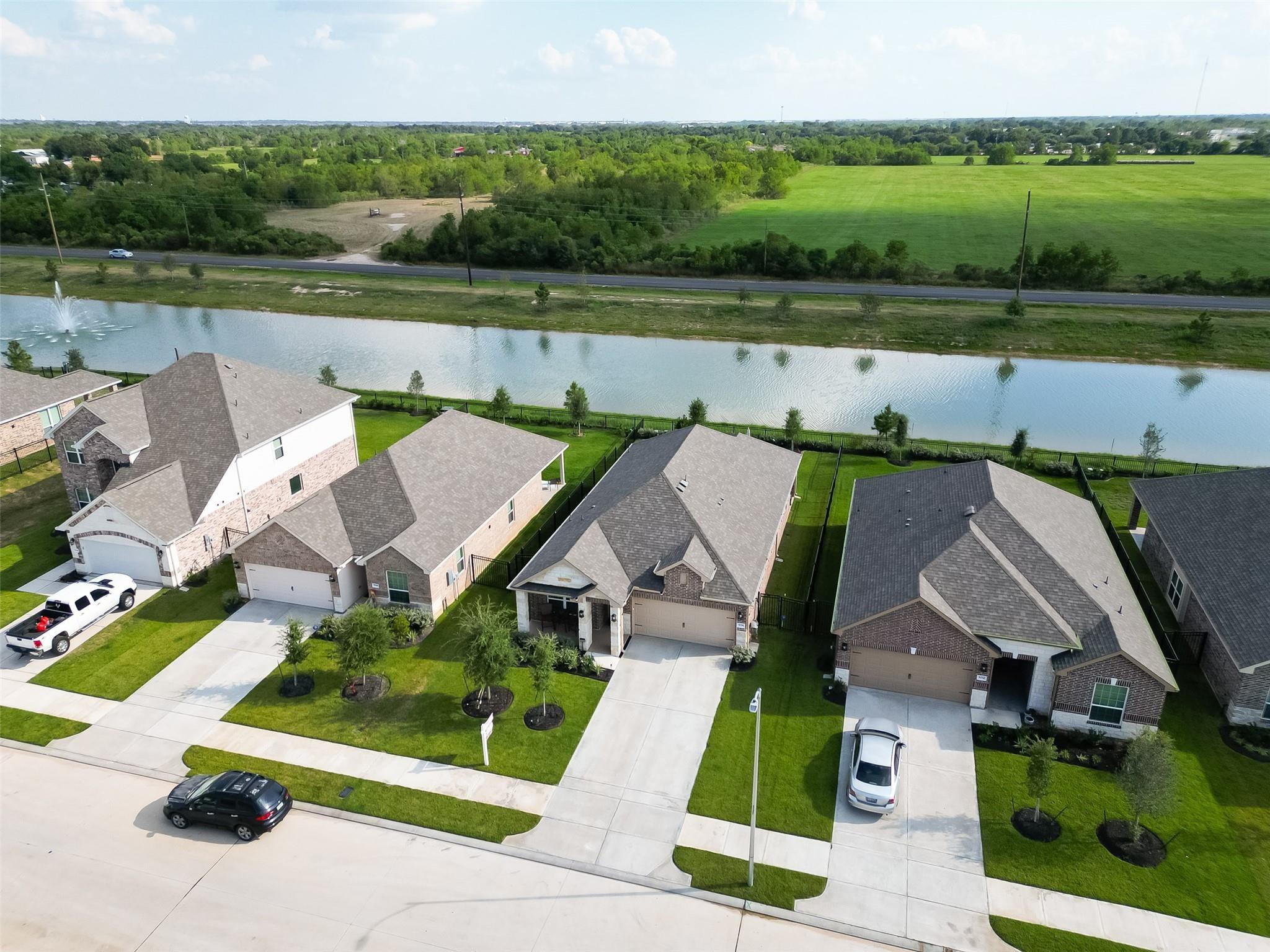 3036 Sunmoon Lane Katy TX 77493