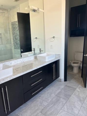 1255 Utah Street Houston TX 77007