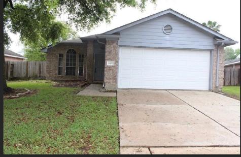 6411 Hunterstone Court Houston TX 77084