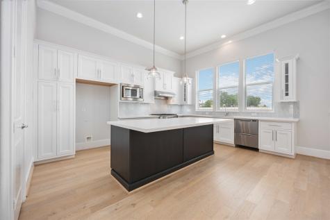 10919 Grove Tree Lane Houston TX 77043