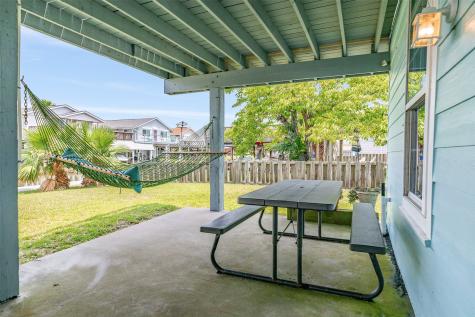 16614 Bermuda Way Galveston TX 77554