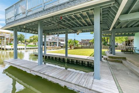 16614 Bermuda Way Galveston TX 77554