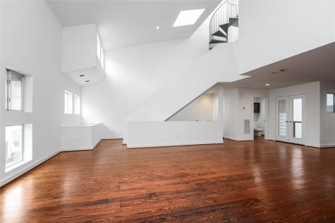 319 Sydnor Street Houston TX 77020