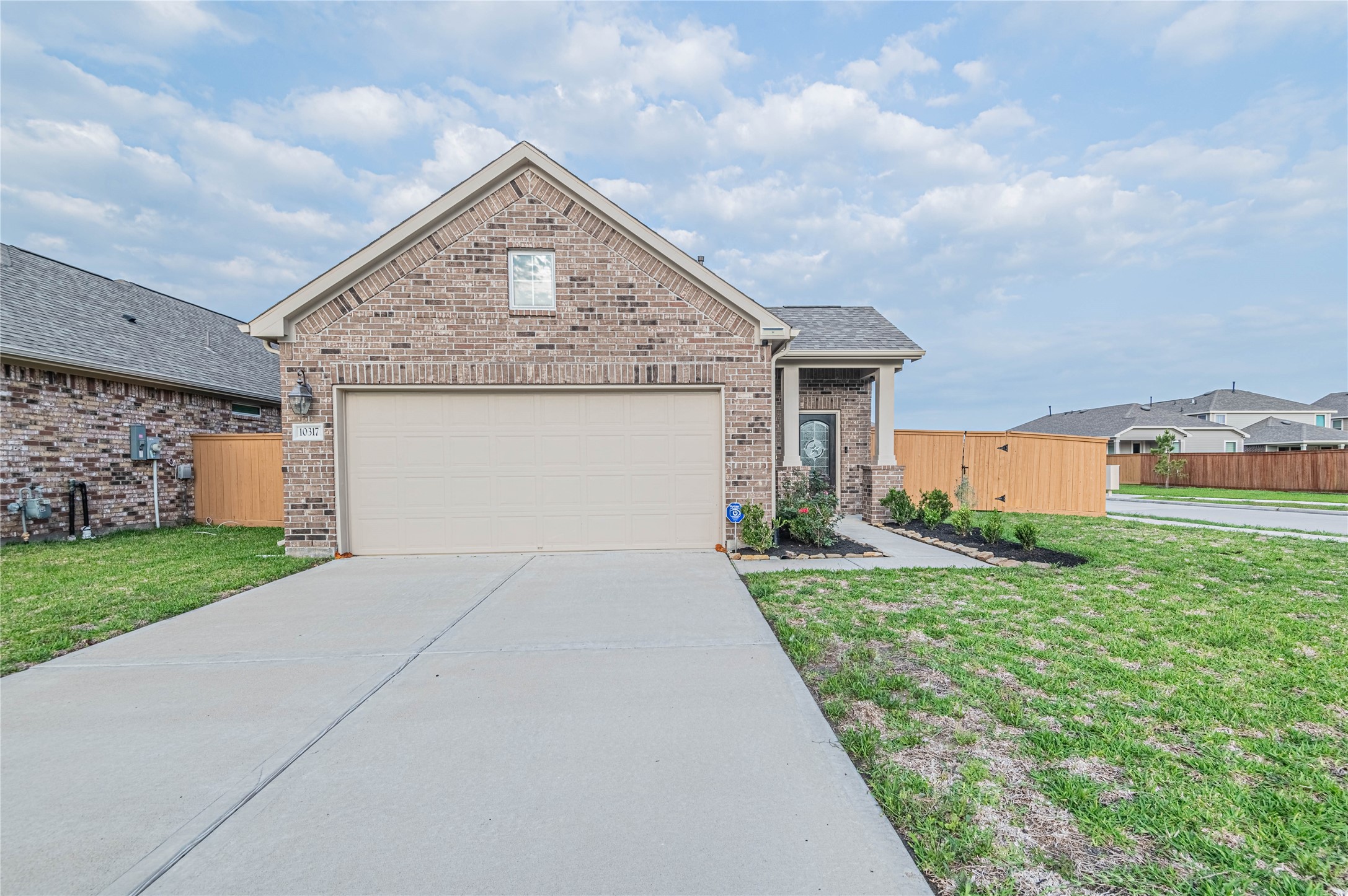 10317 Owens Lake Drive Rosharon TX 77583
