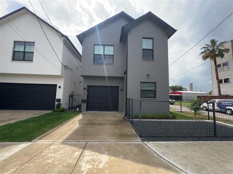 1423 Holly Street Houston TX 77007