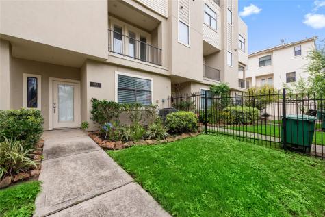 2313 Mcilhenny Street Houston TX 77004
