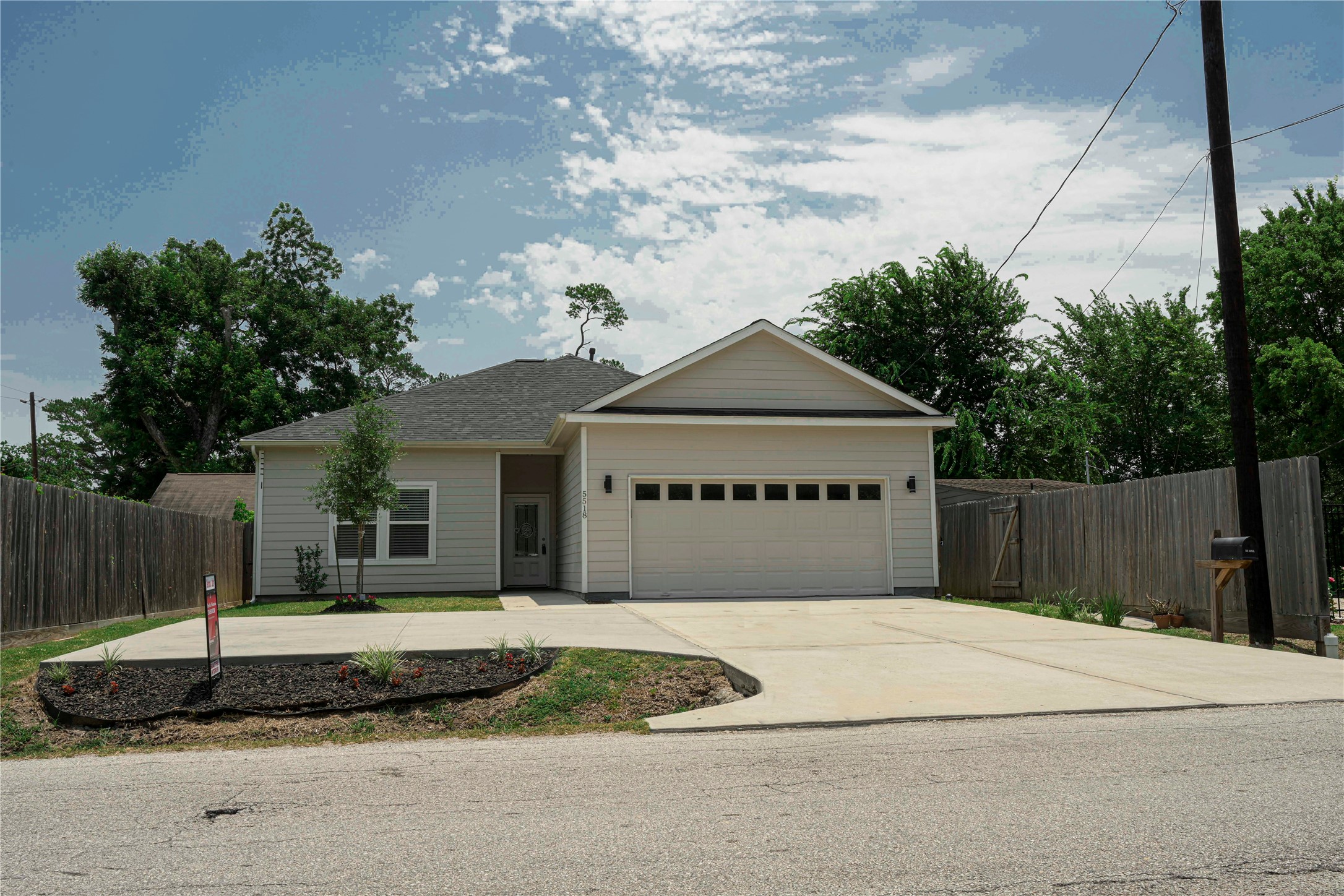 5518 Beall Street Houston TX 77091