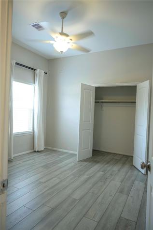 5518 Beall Street Houston TX 77091