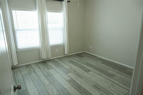 5518 Beall Street Houston TX 77091