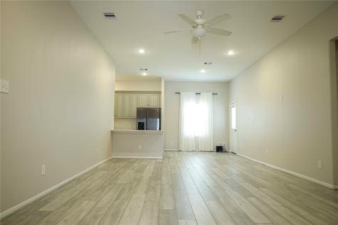 5518 Beall Street Houston TX 77091