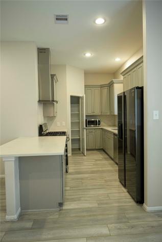5518 Beall Street Houston TX 77091