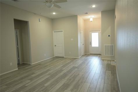 5518 Beall Street Houston TX 77091