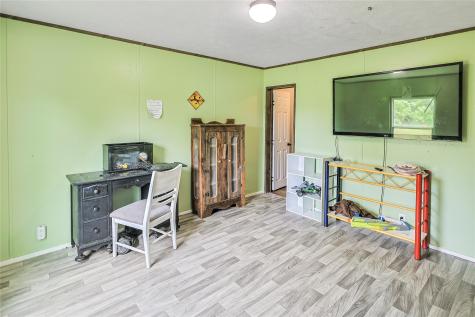 11105 32nd 1/2 Street Santa Fe TX 77510