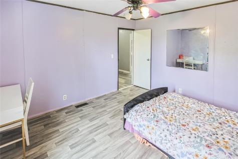 11105 32nd 1/2 Street Santa Fe TX 77510