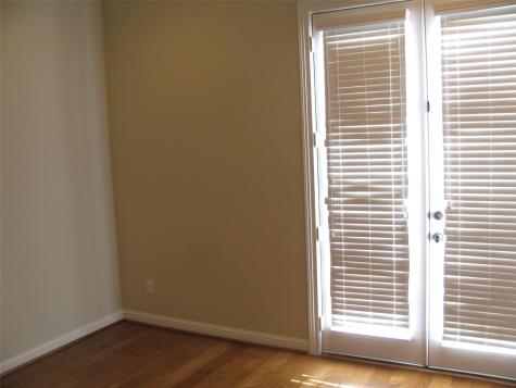 4112 Blossom Street Houston TX 77007