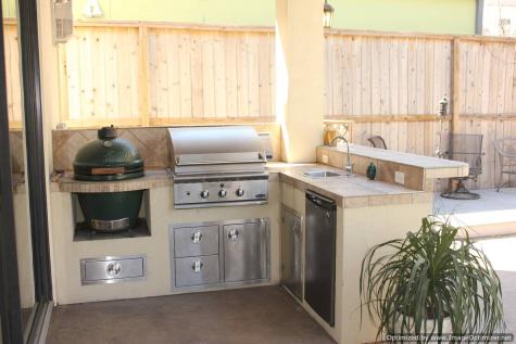 4112 Blossom Street Houston TX 77007