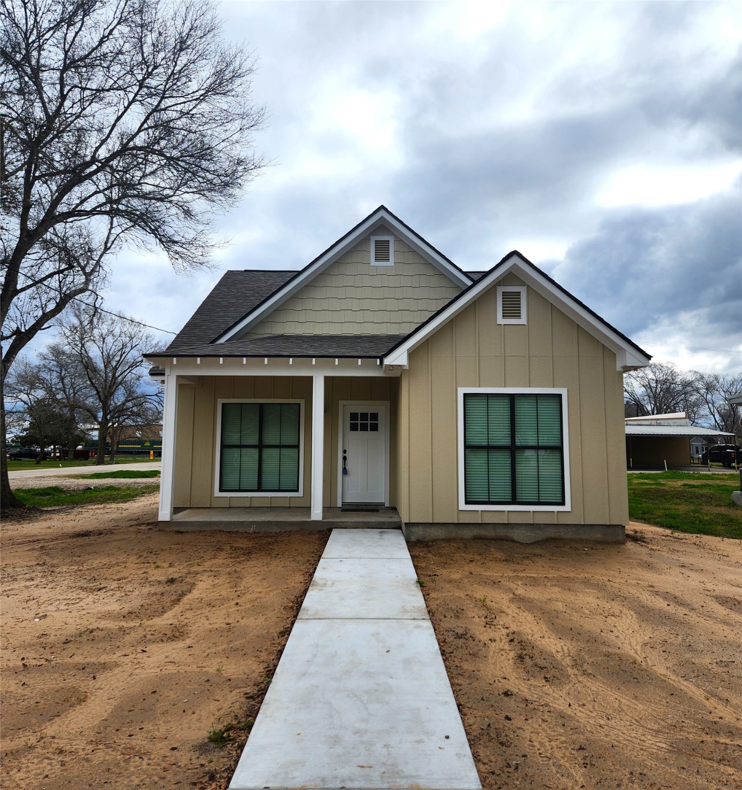 610 E West Street El Campo TX 77437
