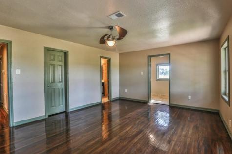 14114 Highway 36 Needville TX 77461