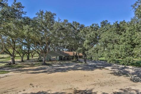 14114 Highway 36 Needville TX 77461