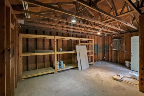 114 W Lobit Street Baytown TX 77520