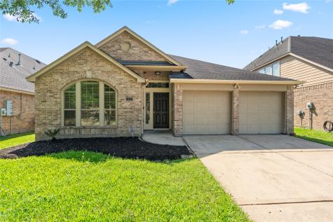 4423 Long Creek Drive Fresno TX 77545