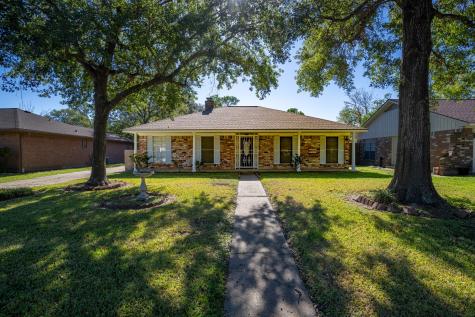 7043 Woodfern Drive Houston TX 77040