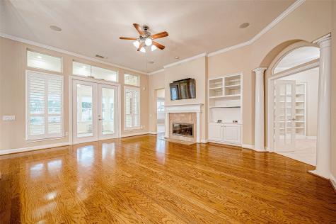 25050 Cinco Manor Lane Katy TX 77494