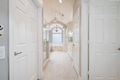 25050 Cinco Manor Lane Katy TX 77494