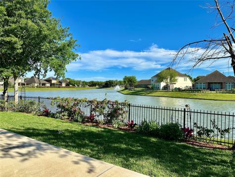 26203 Serenity Oaks Drive Richmond TX 77406
