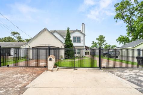 2105 Linder Street Houston TX 77026