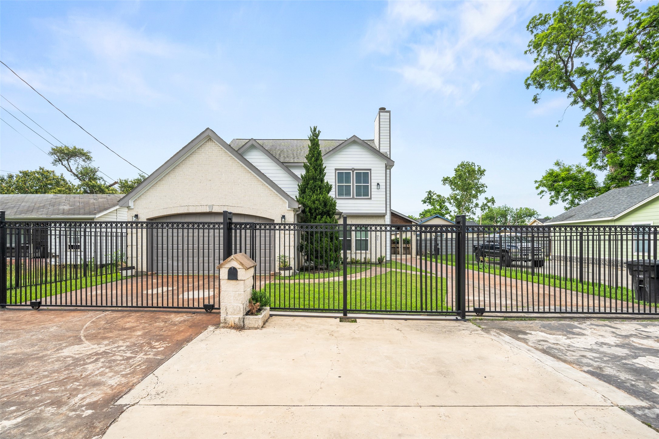 2105 Linder Street Houston TX 77026