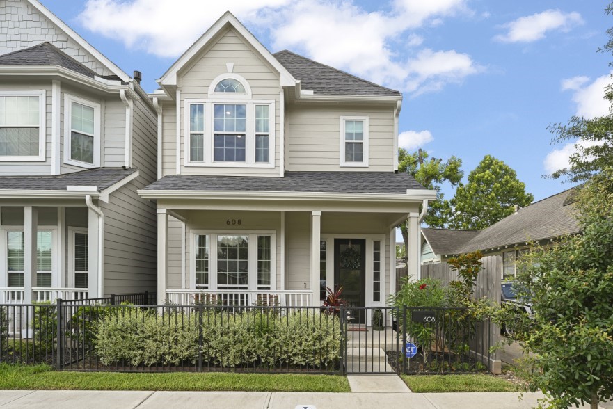 608 W 21st Street Houston TX 77008