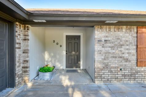 209 Prairie Wind Boulevard Stephenville TX 76401
