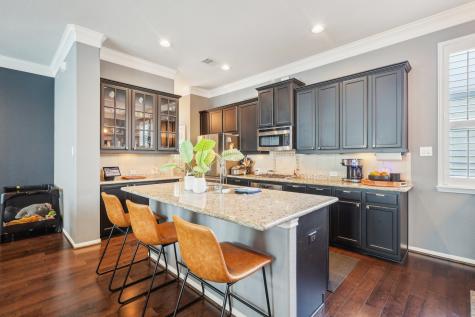 6363 Fairdale Lane H Houston TX 77057