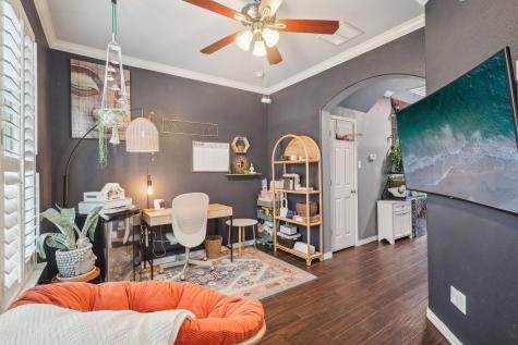 6363 Fairdale Lane H Houston TX 77057