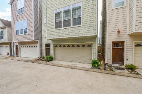 1636 W 13th Street Houston TX 77008