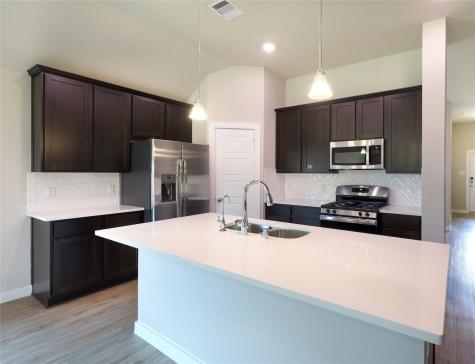 2906 Brinson Drive Fresno TX 77545
