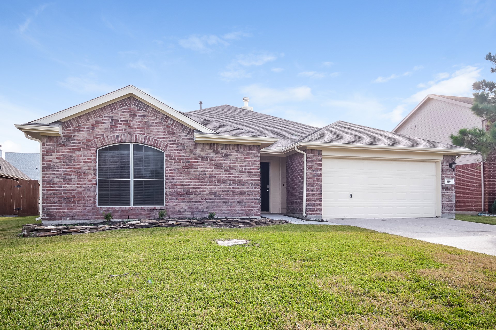 410 Cedar Lake Drive League City TX 77573