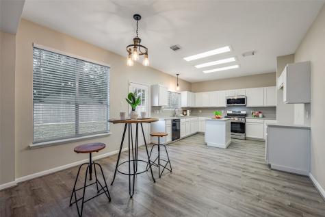 5115 Cherrywood Court League City TX 77573