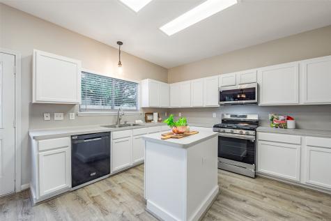 5115 Cherrywood Court League City TX 77573