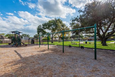 5115 Cherrywood Court League City TX 77573