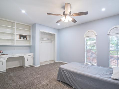 312 Narcissus Street Lake Jackson TX 77566