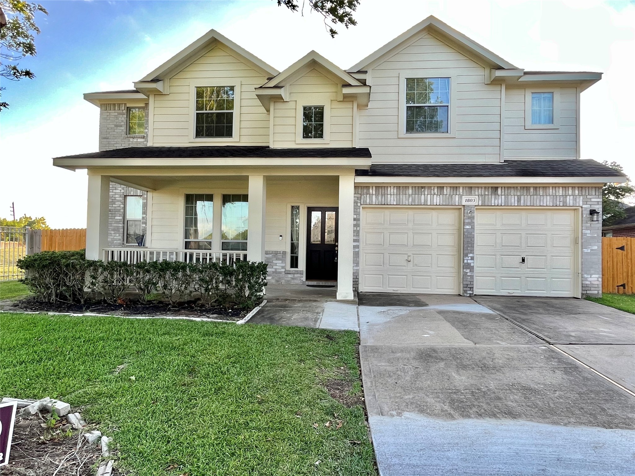 1803 Stoneleigh Court Sugar Land TX 77479