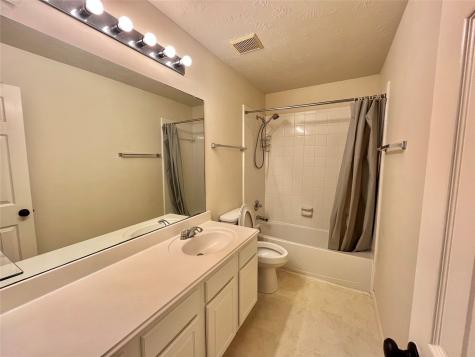 1803 Stoneleigh Court Sugar Land TX 77479