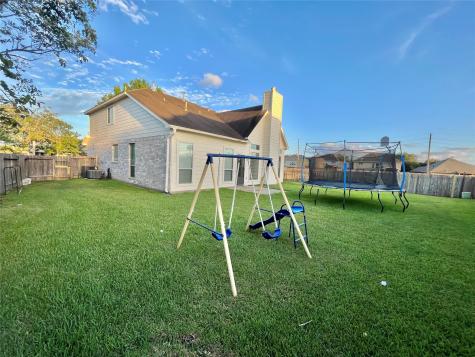 1803 Stoneleigh Court Sugar Land TX 77479