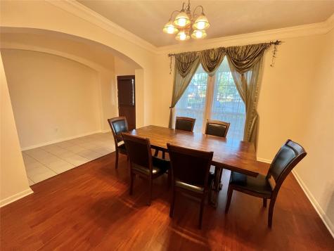 1803 Stoneleigh Court Sugar Land TX 77479