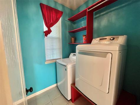 1803 Stoneleigh Court Sugar Land TX 77479